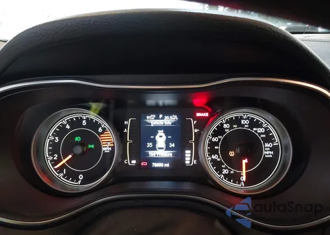 2019 Jeep Cherokee Latitude 4X4 из США, поврежденный, VIN 1C4PJMCB1KD385516